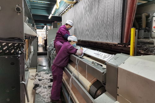 青海藏毯 經(jīng)緯之間的千年傳承